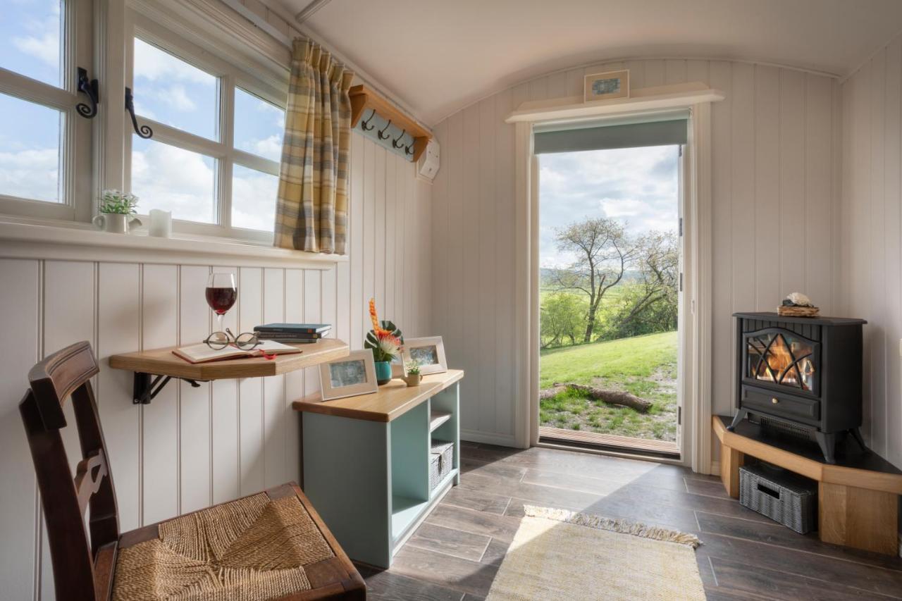 The Heron Shepherds Hut At Lyth Valley Brigsteer Εξωτερικό φωτογραφία